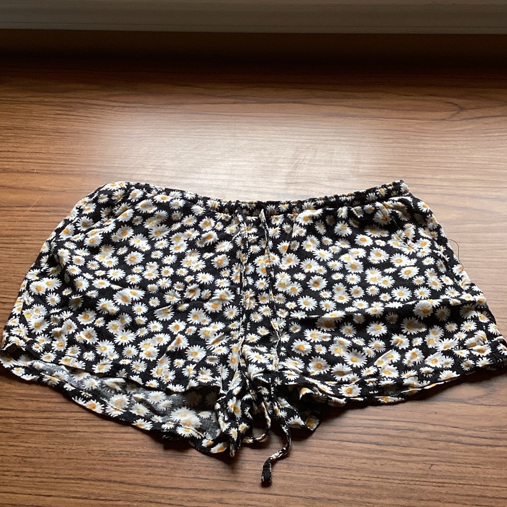 No Boundaries Black and White Floral Shorts